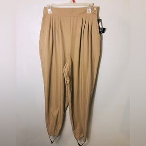 U26 Nwt Vintage Counterparts Petite stirrup pants camel color Sz 16